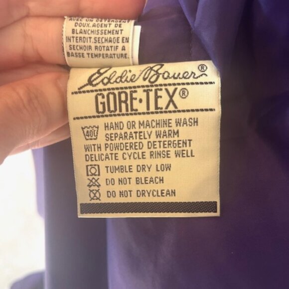 Eddie Bauer Women's Gore-Tex Raincoat - Size M - Picture 7 of 7